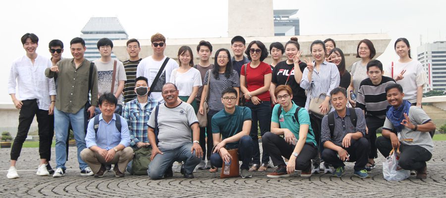 CED UMN Mengenalkan Indonesia kepada WNA melalui Kegiatan Field Trip