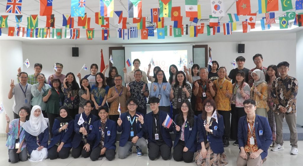 UMN Sambut Kedatangan Mahasiswa Pertukaran Pelajar KUMA, Korea Selatan & NSUADA, Rusia.