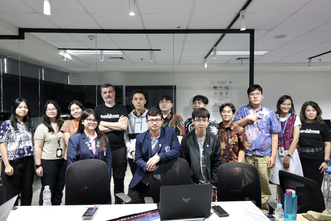 Kolaborasi FTI UMN dan The IO Foundation Buka Peluang Global bagi Mahasiswa