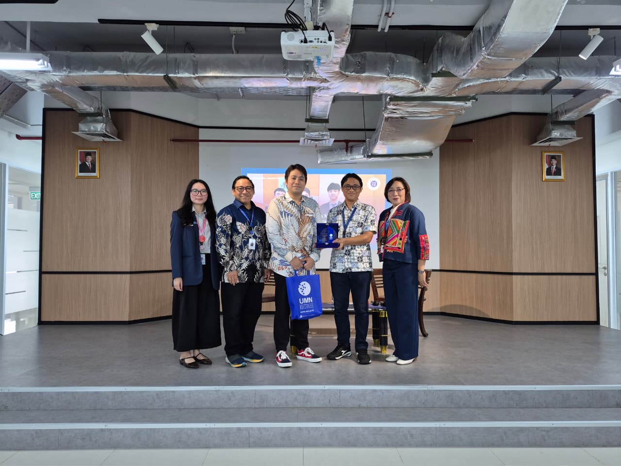 Kuliah Tamu Intercultural Communication: Memahami Perbedaan, Membangun Koneksi
